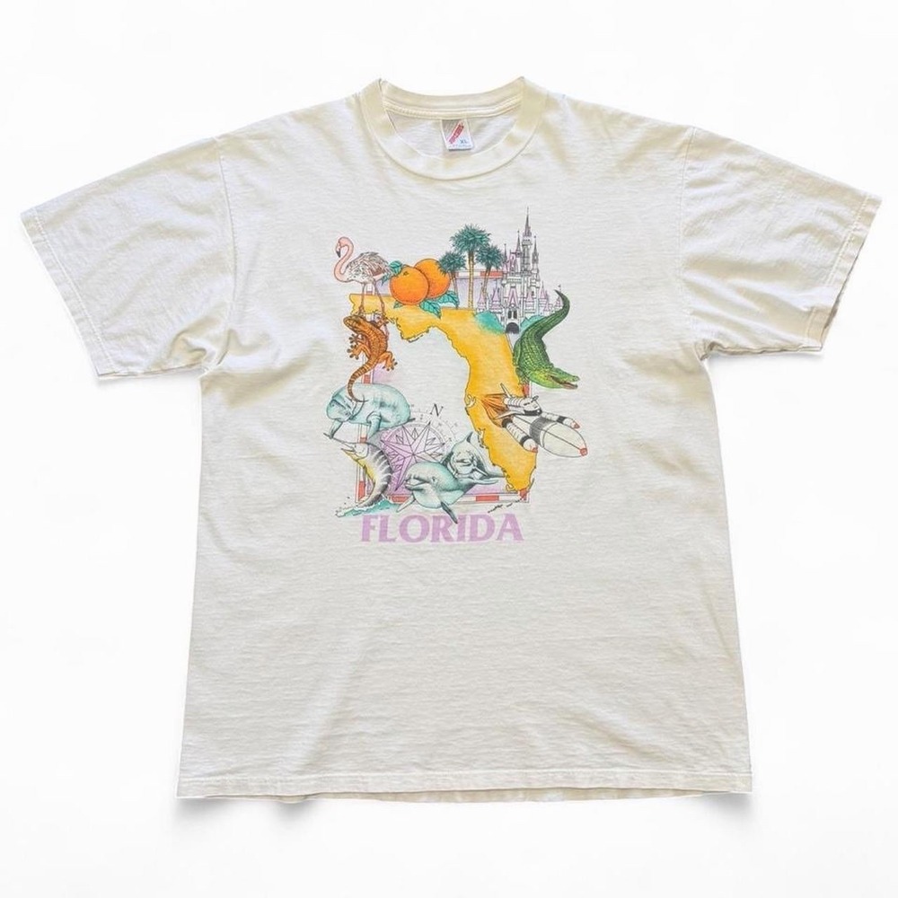 Vintage 90s Florida Orange State Dolphin Map Disney Nature Art Graphic T-shirt